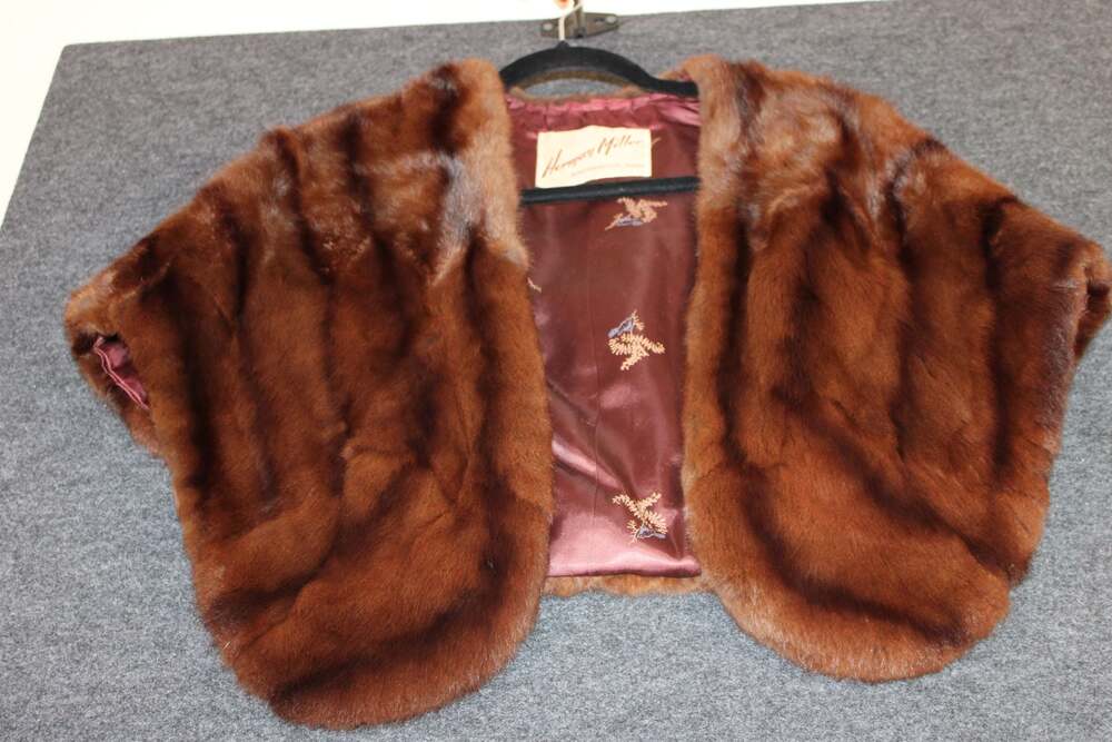 Vintage Herman Miller Northampton Mass Brown Mink Fur Stole Shawl